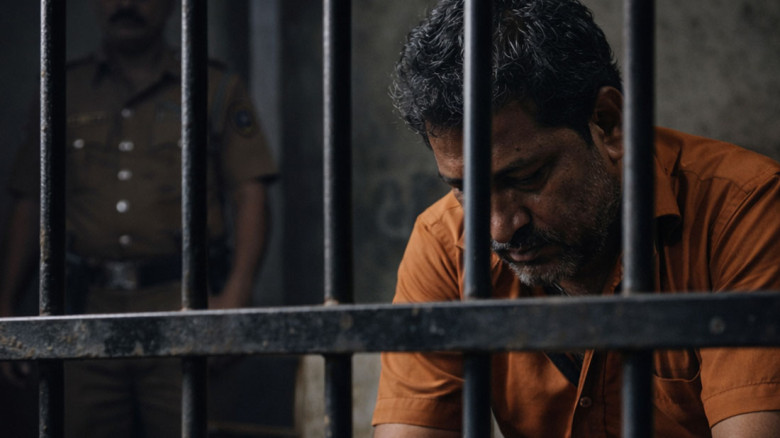 বাড়িতে ৪ লিটার পেট্রোল রাখায় ব্যক্তির কারাদণ্ড