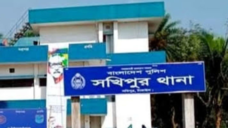 সখীপুরে মর্মান্তিক ঘটনা: মাকে হত্যা করে পালিয়েছে ছেলে