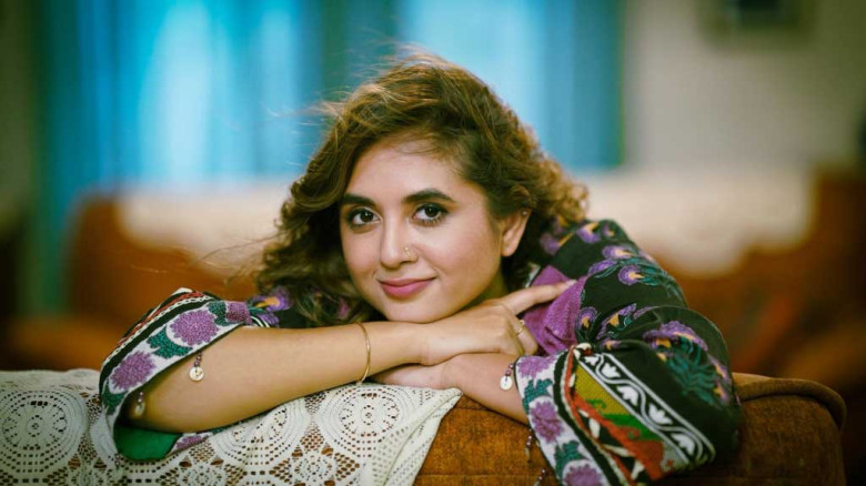 আবারও অপারেশন থিয়েটার, জয়ী হয়ে ফিরলেন তানিয়া বৃষ্টি