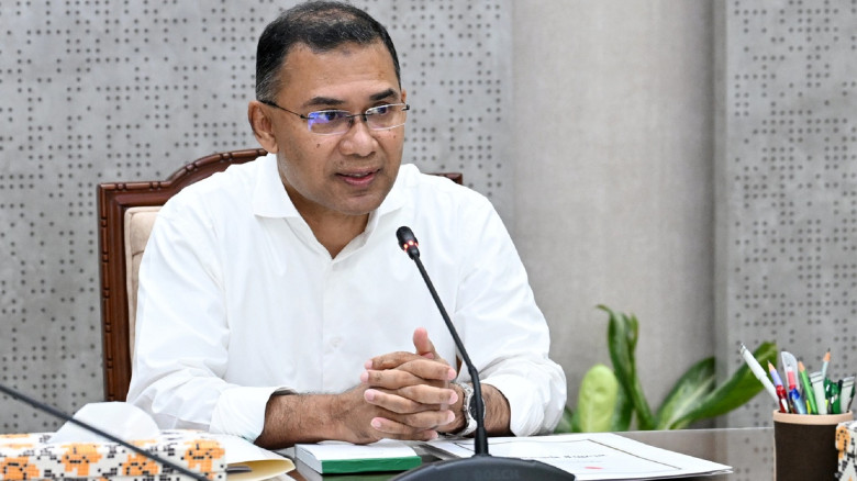 বিনিয়োগ পরিবেশ নিয়ে ব্যবসায়ীদের সঙ্গে প্রধানমন্ত্রীর আলোচনা