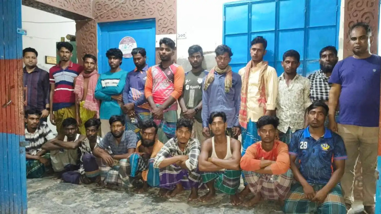 মেঘনায় জাটকা শিকারে ১৯ জেলে আটক, জরিমানা ৯৫ হাজার টাকা