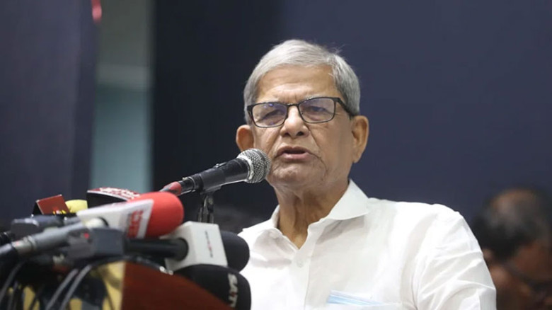 সোশ্যাল মিডিয়া নিয়ে সতর্ক করলেন মির্জা ফখরুল ইসলাম আলমগীর