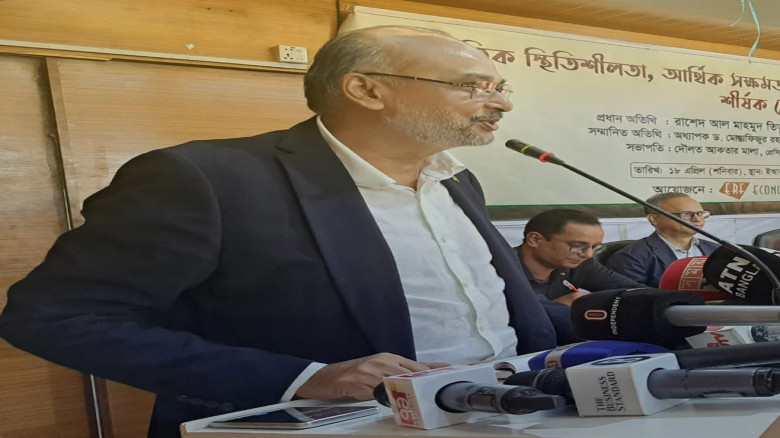 আইএমএফ চুক্তি নিয়ে আওয়ামী লীগকে কঠোর সমালোচনা প্রধানমন্ত্রীর