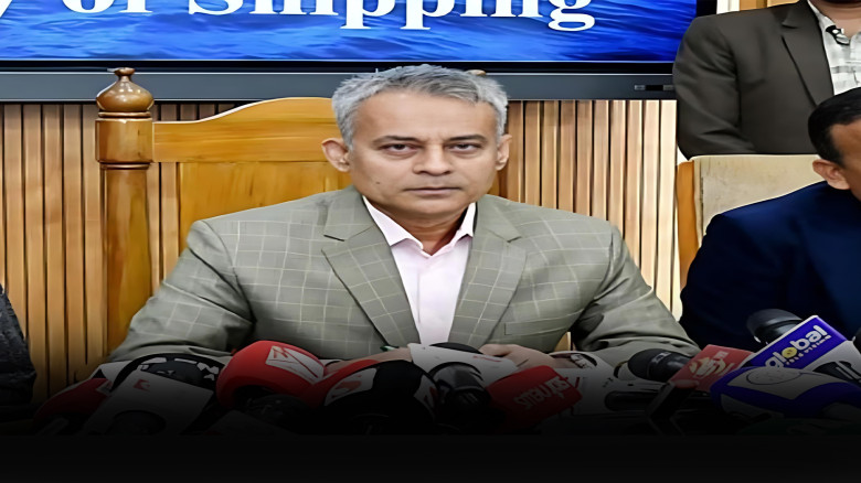 নতুন বাসভাড়া না মানলে কঠোর ব্যবস্থা: সড়কমন্ত্রী