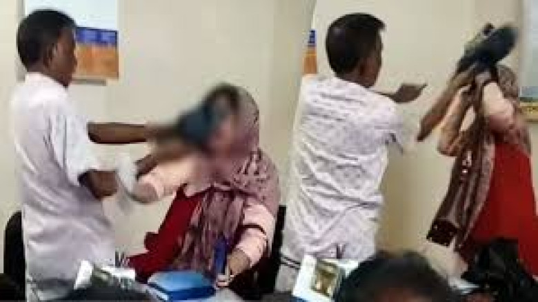 রাজশাহীতে শিক্ষিকার সঙ্গে অসদাচরণ, বিএনপি নেতার বহিষ্কার