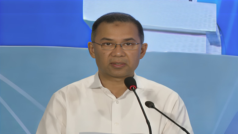 গণতন্ত্রের পথে বাংলাদেশ, আইনি সহায়তায় জোর প্রধানমন্ত্রীর