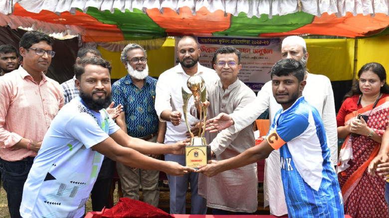 গোবিপ্রবির ফুটবল টুর্নামেন্টে শিরোপা জিতল ব্যবস্থাপনা শিক্ষা