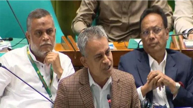 সংসদে বিরোধী দলকে রাজনৈতিক শিক্ষা নেওয়ার আহ্বান সেতুমন্ত্রীর