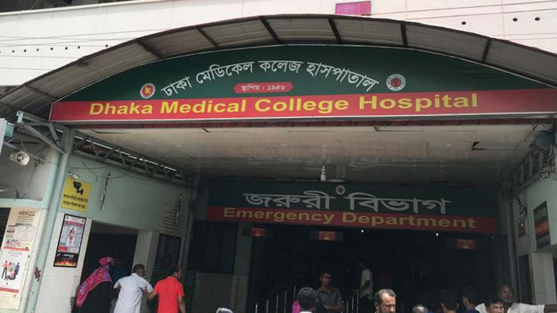 ভোরে শাহবাগে ছিনতাই, ছুরিকাঘাতে আহত স্বামী-স্ত্রী