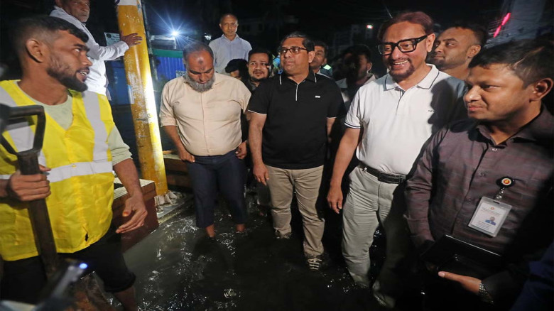 চট্টগ্রাম শহর পানিতে ডুবেনি: প্রতিমন্ত্রীর দাবি