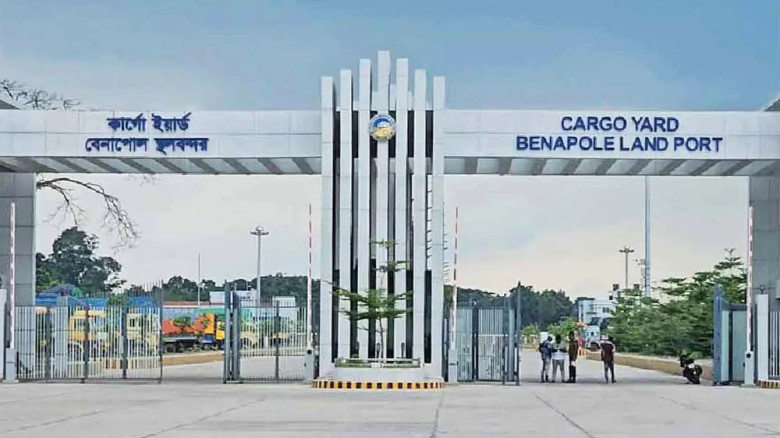 তিন দিনের বিরতির পর সচল হলো বেনাপোল স্থলবন্দর