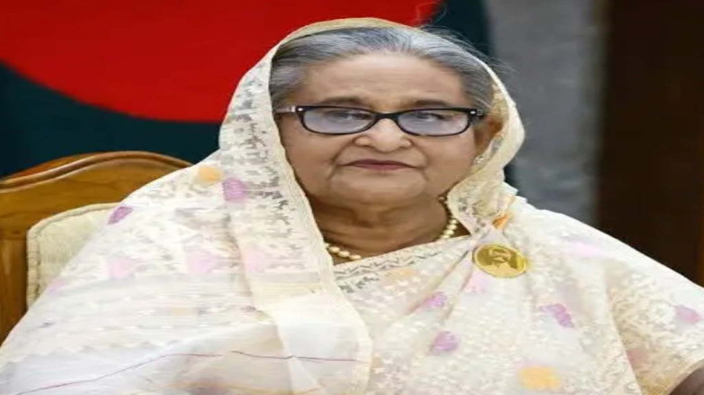 শেখ হাসিনাসহ ৩৭৭ নেতাকর্মীর বিরুদ্ধে গ্রেপ্তারি পরোয়ানা