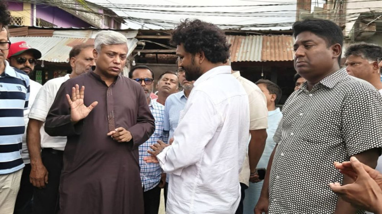 বৈষম্যবিরোধী ছাত্রআন্দোলনের নেতা রাশেদ খানের বাড়িতে হামলা