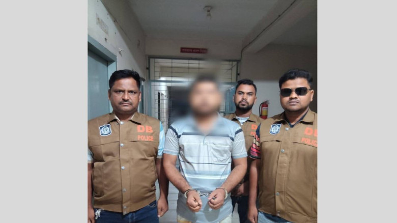 চাঁদা না দেওয়ায় হাত-পায়ের রগ কাটার অভিযোগ, গ্রেপ্তার ১