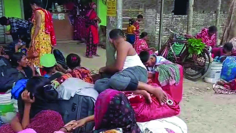 অবৈধ অনুপ্রবেশ ঠেকাতে কড়া পদক্ষেপ, সীমান্তে বাড়ছে বাংলাদেশিদ