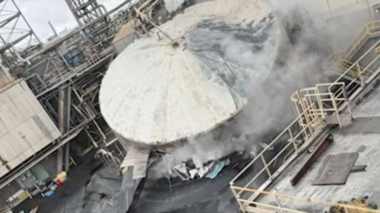 রাসায়নিক বিস্ফোরণে কেঁপে উঠল ওয়াশিংটন, ৯ জনের মৃত্যু