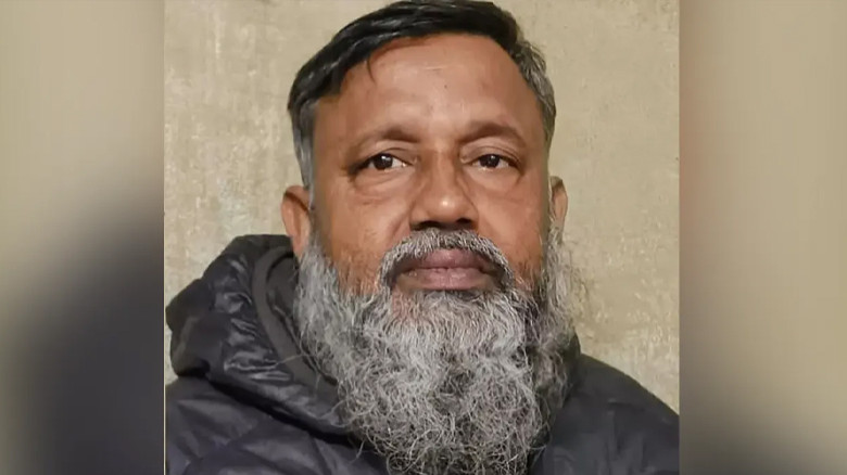 ট্রাকের ধাক্কায় মোটরসাইকেল আরোহী প্রধান শিক্ষক নিহত
