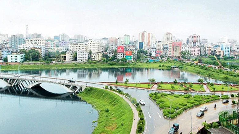 ঢাকার বাতাসে স্বস্তি, দূষণের শীর্ষে কঙ্গোর কিনসাসা