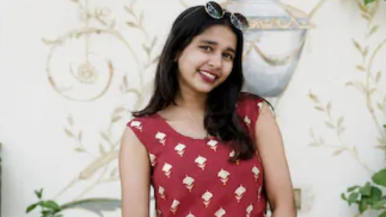 চেন্নাইয়ে তরুণীকে গাড়িচাপা দিয়ে হত্যা, পাথর ছোড়াকে কেন্দ্র ক