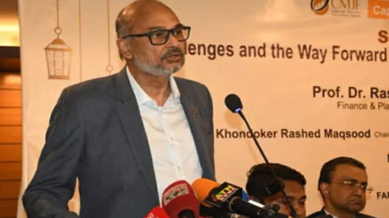দেশের সংকট মোকাবেলায় কাজ করছে সরকার : অর্থ উপদেষ্টা