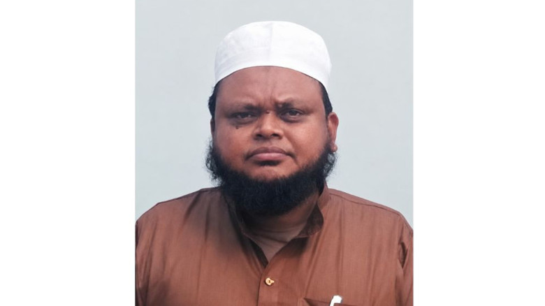 খুবি শিক্ষক রেজাউল ইসলামের বিরুদ্ধে যৌন হয়রানির অভিযোগ, দায়ি