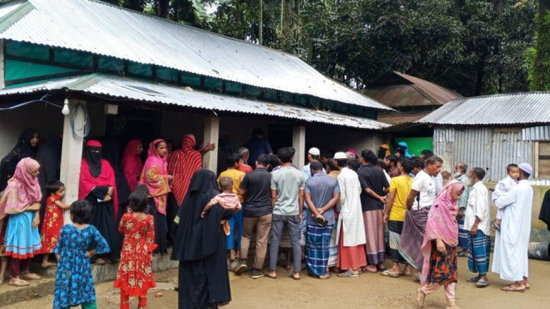 বড় ভাইয়ের বারান্দায় মিলল ছোট ভাইয়ের মরদেহ