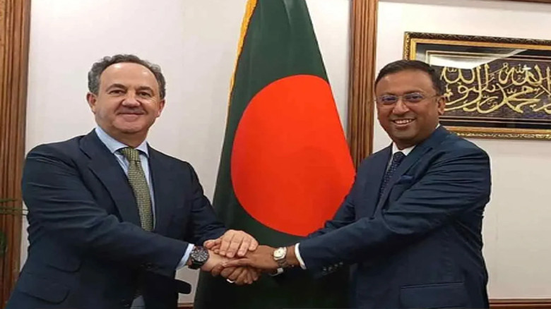 পররাষ্ট্র উপদেষ্টার সঙ্গে স্পেনের রাষ্ট্রদূতের সাক্ষাৎ