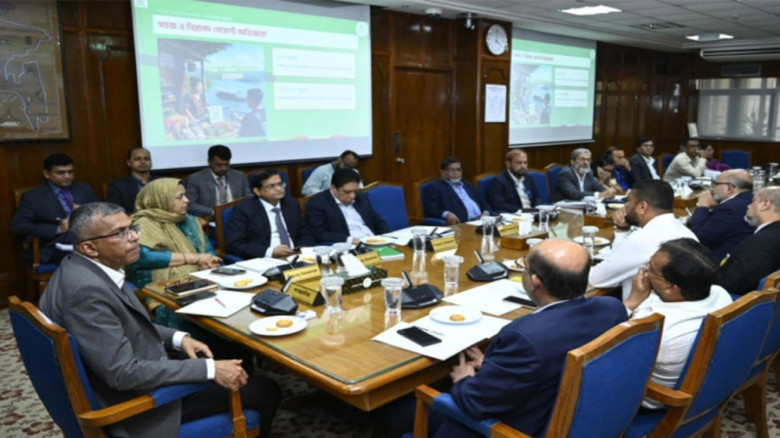 নগদ অর্থের ব্যবহার কমাতে মন্ত্রণালয়গুলোর সহযোগিতা চাইলেন বাং
