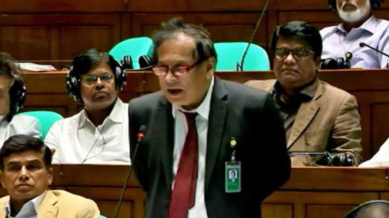 গরিব মানুষের হাতে অর্থ পৌঁছালেই অর্থনীতি সচল হয়: সংসদে রেজা 