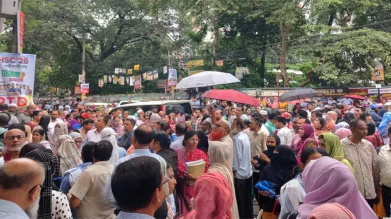 পরীক্ষাকেন্দ্রে স্কাউট-বিএনসিসি মোতায়েন ও চেয়ার রাখার নির্দে