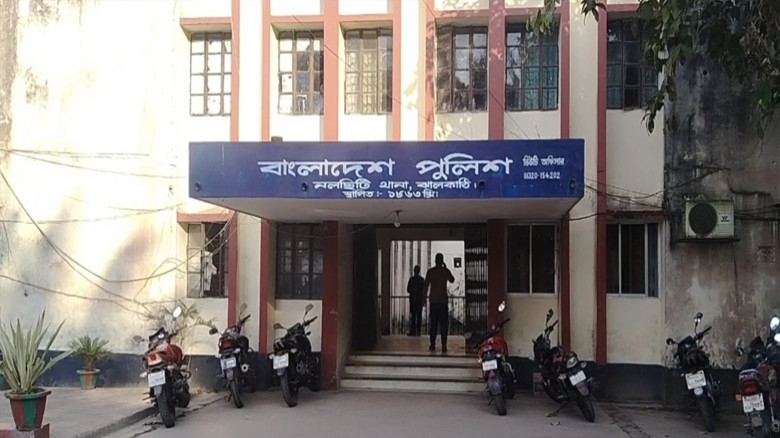 ফুটবল খেলা নিয়ে তর্ক, ঘুসিতে যুবকের নাকের হাড় ভাঙার অভিযোগ