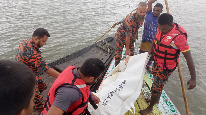 নিকলী হাওরে নিখোঁজ পর্যটকের মরদেহ উদ্ধার