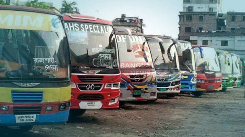 রাজশাহীতে শ্রমিকদের কর্মবিরতি, বন্ধ সারা দেশের বাস চলাচল