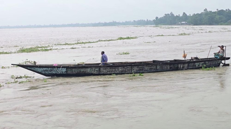 কুড়িগ্রামে সব নদ-নদীর পা‌নি বৃ‌দ্ধি, বন্যার শঙ্কা