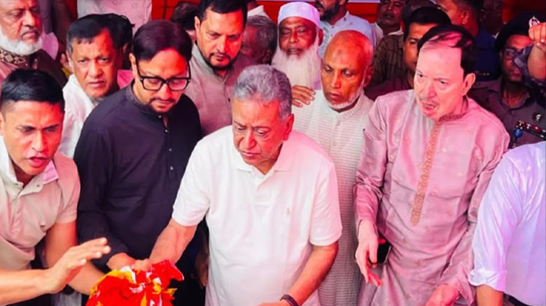 বন্যার্তদের পুনর্বাসন না হওয়া পর্যন্ত পাশে থাকবে সরকার: চট্ট