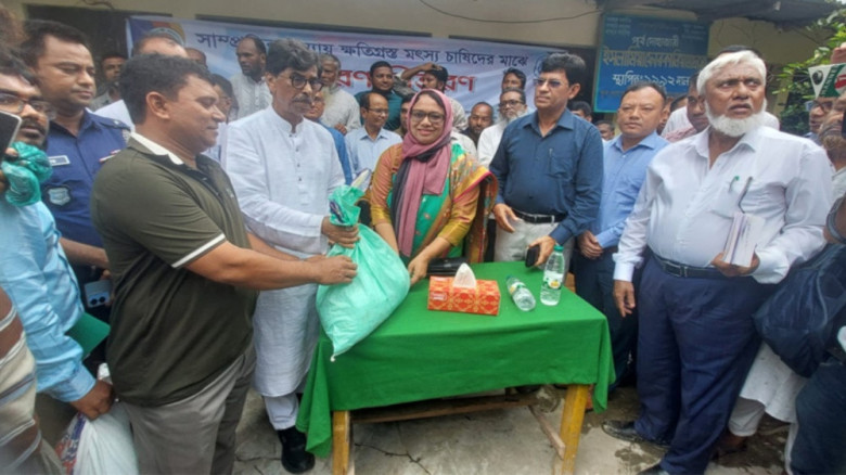 বন্যায় ক্ষতিগ্রস্ত কৃষকদের ধান বীজ দেবে সরকার