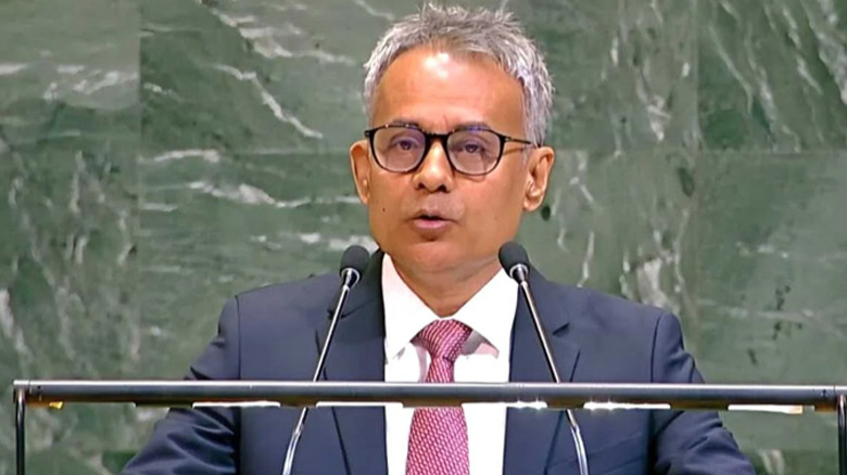 ২০৩০ সালের মধ্যে সড়ক দুর্ঘটনায় প্রাণহানি অর্ধেকে নামিয়ে আনার