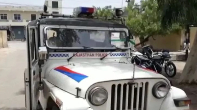 ভারতে উটের সঙ্গে সেনাবাহিনীর গাড়ির সংঘর্ষে মেজর নিহত