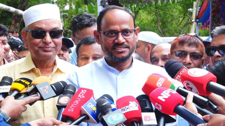 লেখাপড়ার পাশাপাশি দক্ষতা অর্জনে গুরুত্ব দিচ্ছে সরকার: প্রতিম