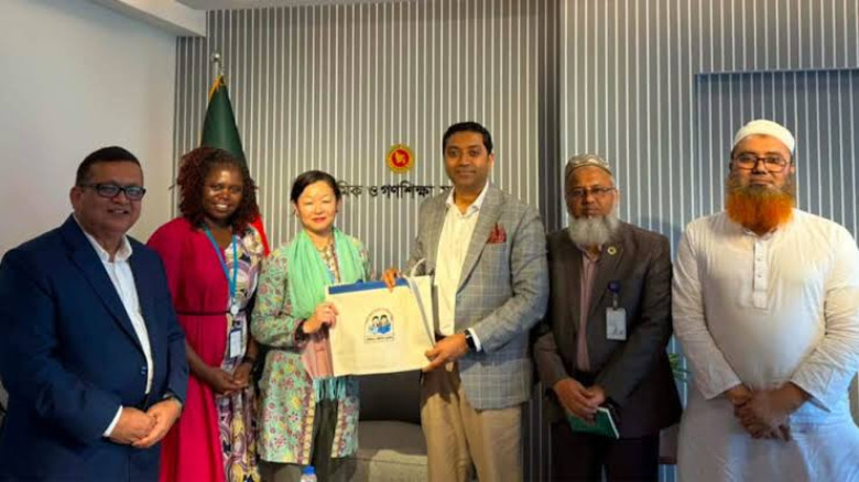 সব সরকারি প্রাথমিক বিদ্যালয়ে চালু হবে ‘স্কুল মিল’: গণশিক্ষা 