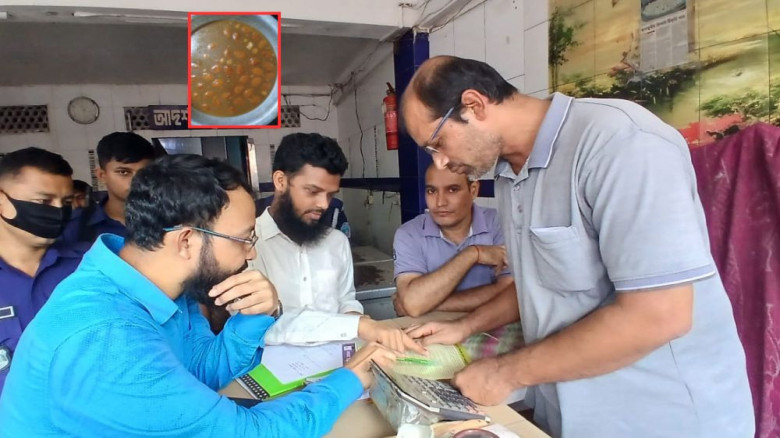 এসএসসির ফল প্রকাশ ঘিরে মিষ্টির দোকানে অভিযান