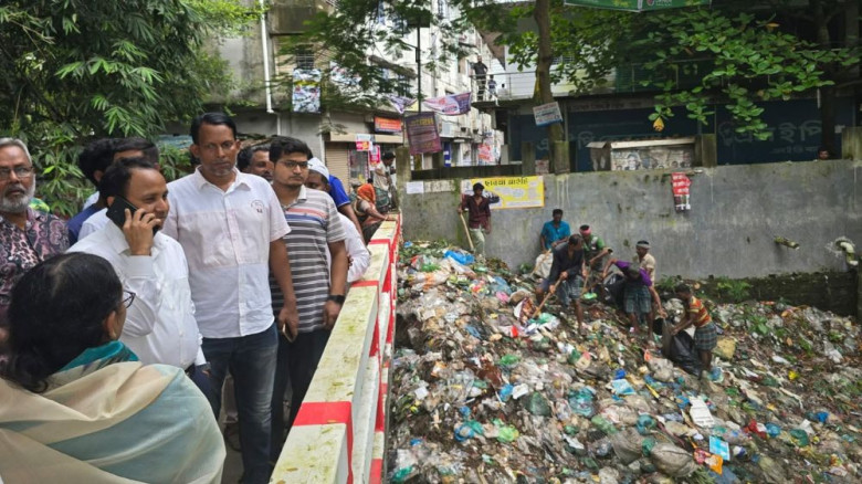 হ্যালো ডিসিতে অভিযোগ : মুহূর্তেই পরিষ্কার ময়লার ভাগাড়