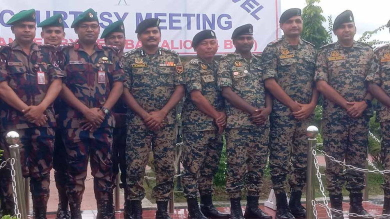 ফেনী সীমান্তে বিজিবি-বিএসএফ বৈঠক, পুশ ইন বন্ধে মিলল আশ্বাস