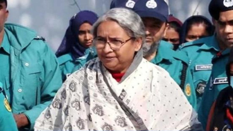 স্বামীর শেষযাত্রায় ১২ ঘণ্টার প্যারোলে দীপু মনি